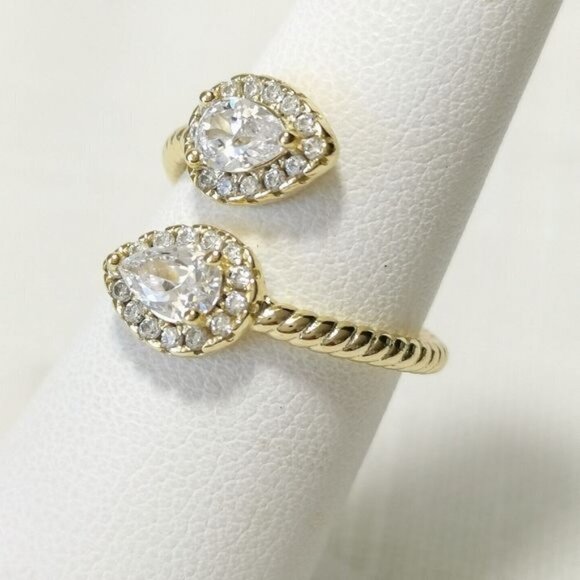 14K Gold Pear Cut CZ Teardrop Ring Toi et Moi Size 6 - Picture 6 of 7